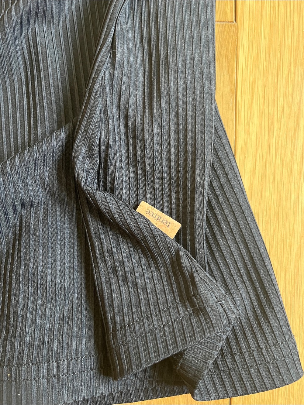 Ten Tree Ribbed Tank - Picture 3 of 4